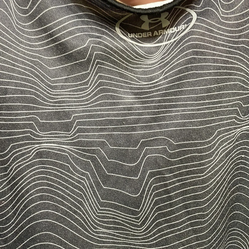 UA Like New Tank - Picture 3 of 3